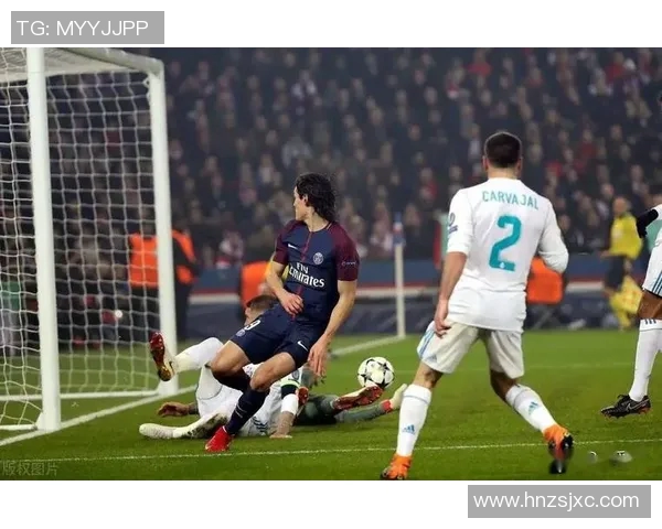 巴黎圣曼与里昂激战正酣谁能在法甲赛场上笑到最后